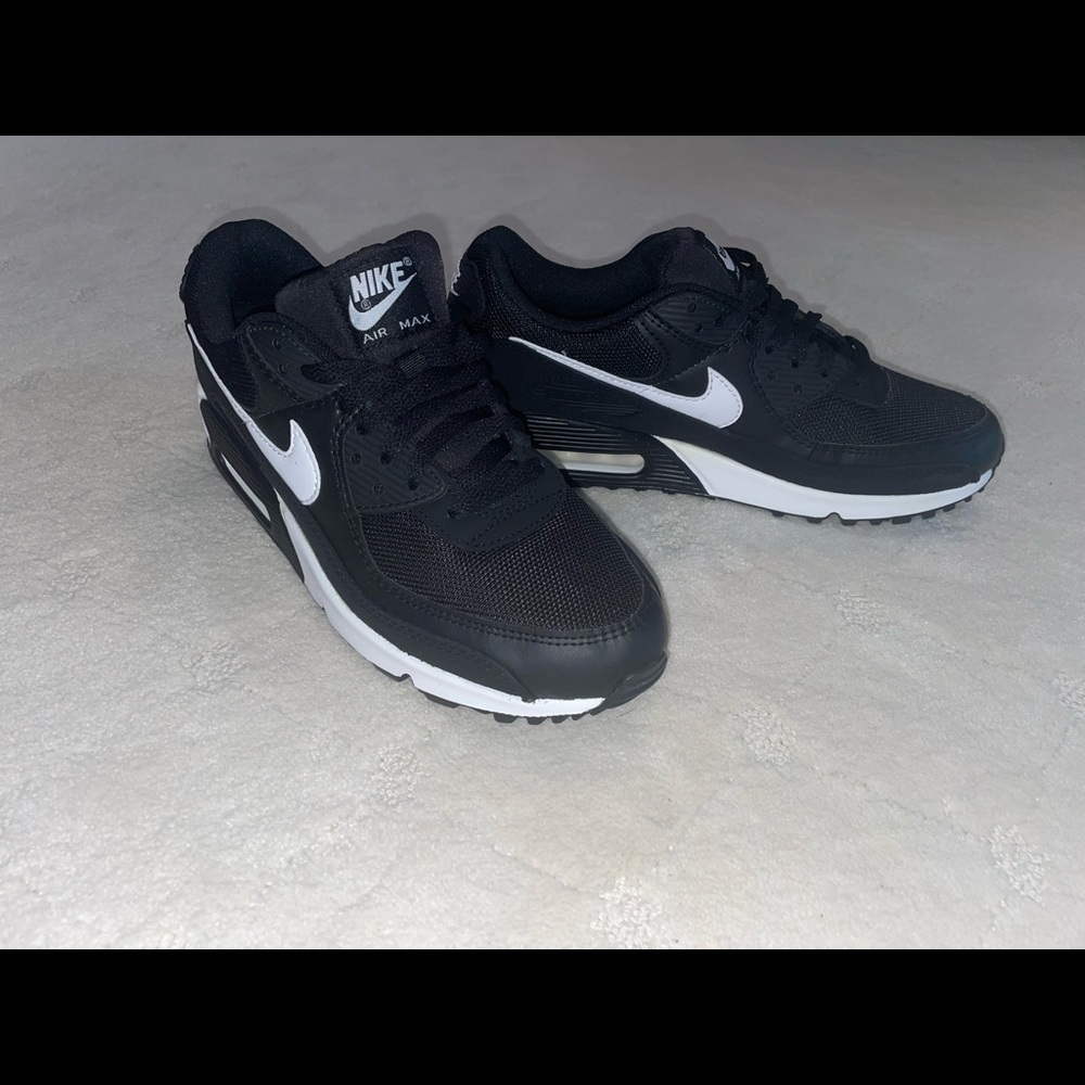Size 11.0 - Women's Nike Air Max 90 Shoes Black White - CQ2560-00